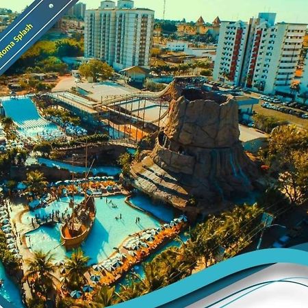 Piazza Acqua Park Apartment Калдас Новас Екстериор снимка