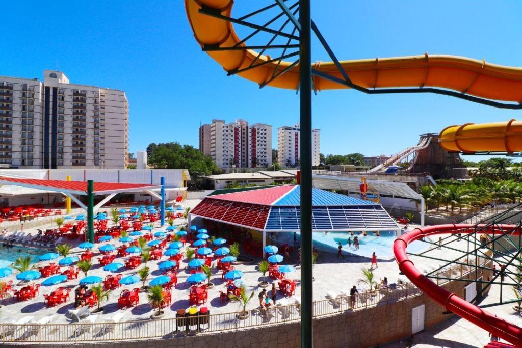 Piazza Acqua Park Apartment Калдас Новас Екстериор снимка
