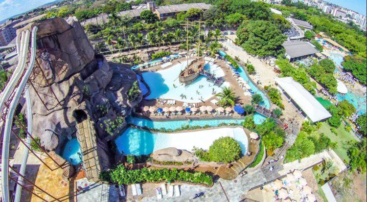 Piazza Acqua Park Apartment Калдас Новас Екстериор снимка
